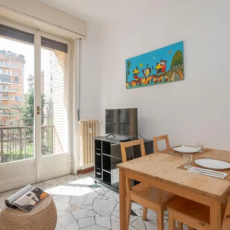 Appartement Xenia - Spacious Two-room In The Flower District Milan